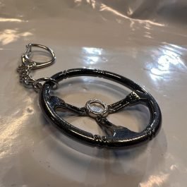 Steering keychain black chrome